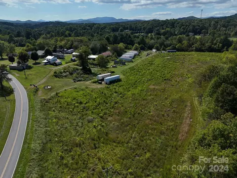 1164 Mudcut Loop, Marion, NC 28752 photo 46