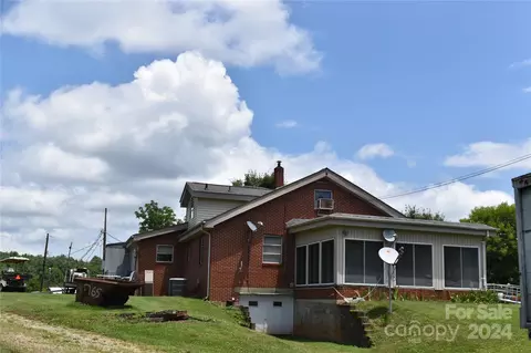 1164 Mudcut Loop, Marion, NC 28752 photo 32