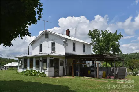1164 Mudcut Loop, Marion, NC 28752 photo 25