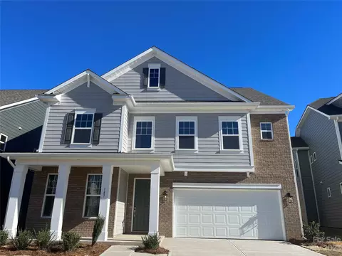 147 Winterberry St, Mooresville, NC 28117