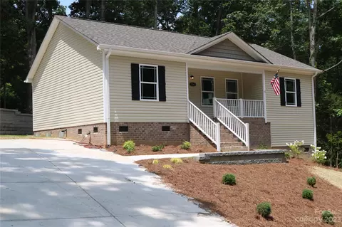 1262 Madison Ave, Kannapolis, NC 28081