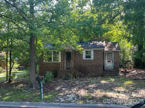 108 Mandella Ln, Rockingham, NC 28379