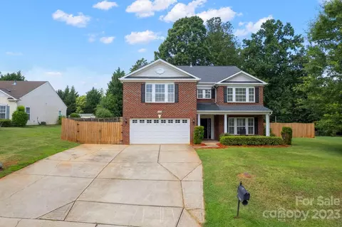 1141 Fenwick Ct, Clover, SC 29710