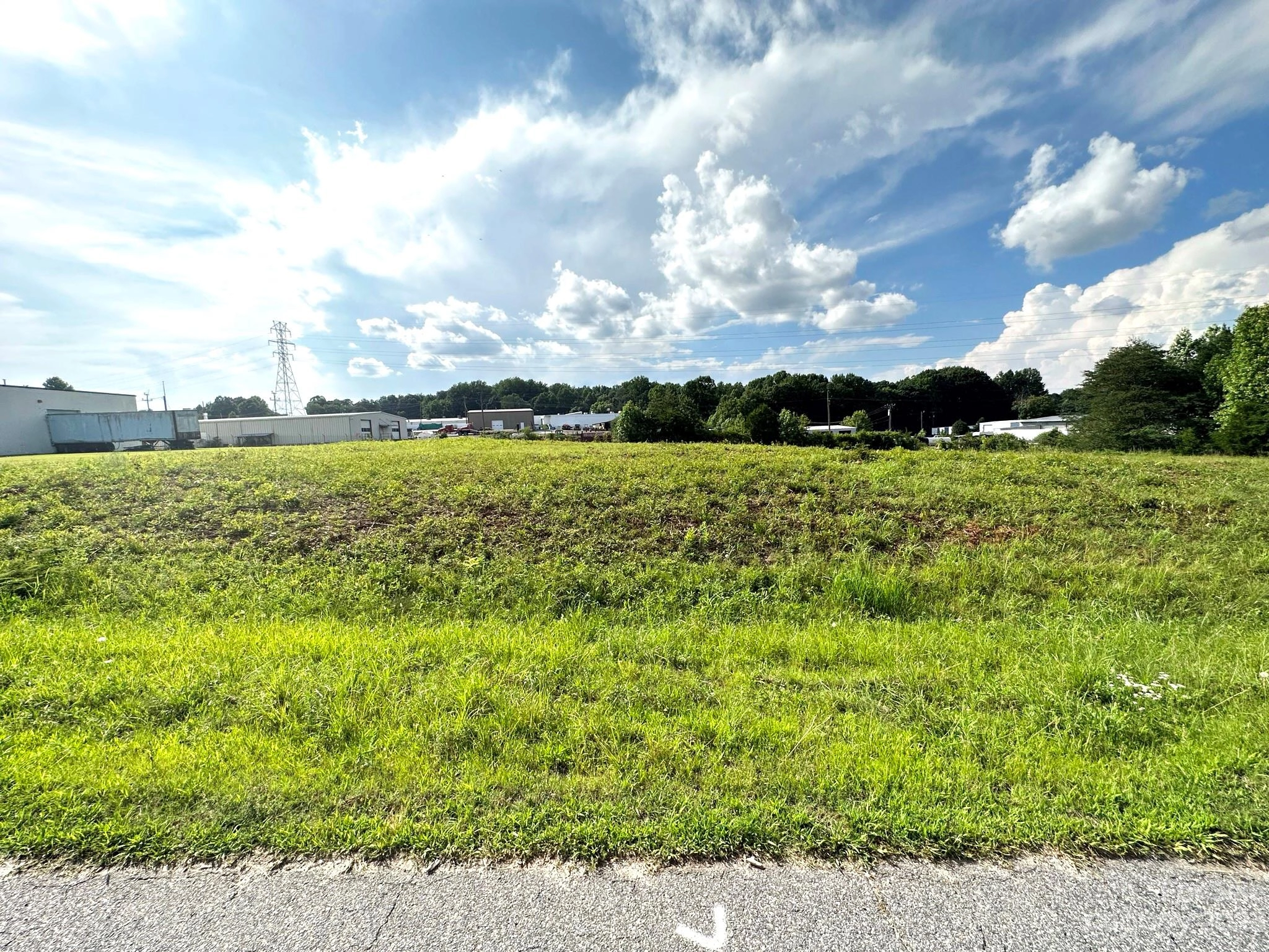 33 Rd Street Ne Ct NE  