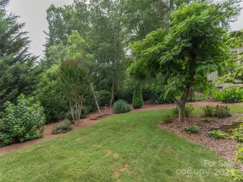 Exterior - 61 Ledgestone Dr, Fairview, NC 28730 photo 9 of 12