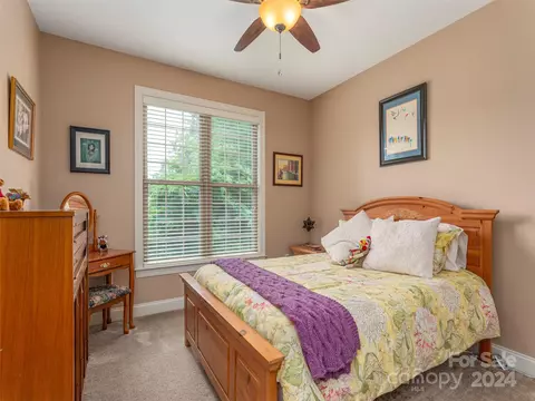 Bedroom - 61 Ledgestone Dr, Fairview, NC 28730 photo 1 of 6