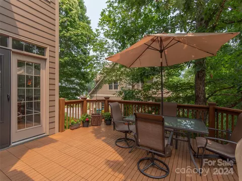 Exterior - 61 Ledgestone Dr, Fairview, NC 28730 photo 5 of 12