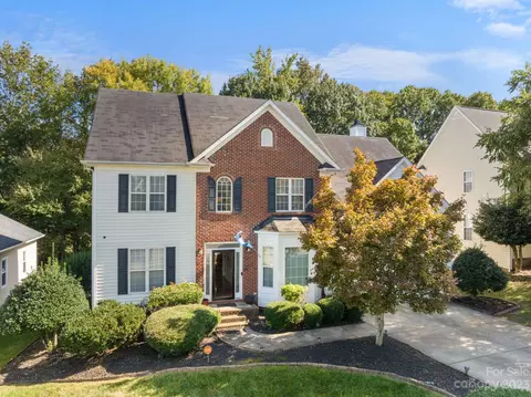 2720 Billings Park Dr, Charlotte, NC 28213
