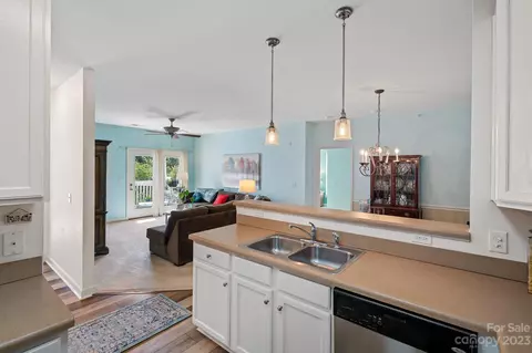 17249 Doe Valley Ct, Cornelius, NC 28031 photo 10