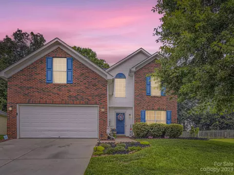 3014 Secret Garden Ct, Indian Trail, NC 28079