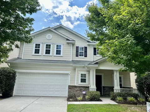 9026 Seamill Rd, Charlotte, NC 28278