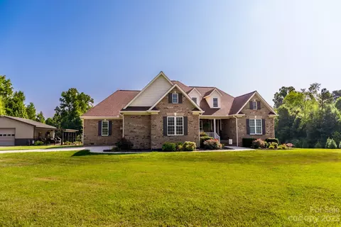 433 Society Rd, Statesville, NC 28625