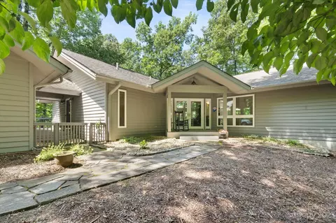 330 Jump Creek Rd, Hendersonville, NC 28739