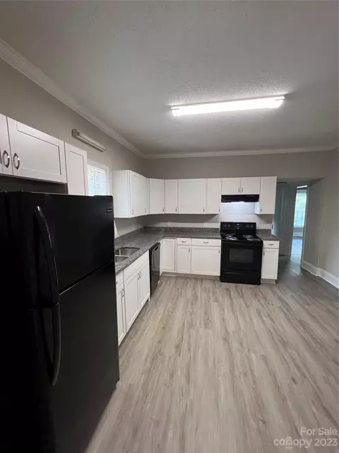 207 Flowe Ave, Kannapolis, NC 28083 photo 5