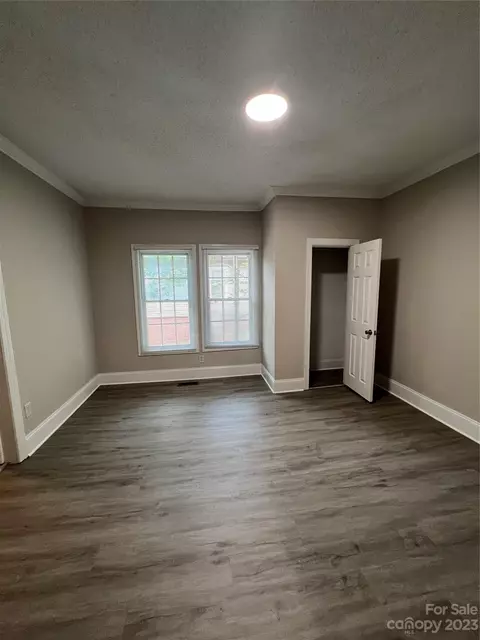 207 Flowe Ave, Kannapolis, NC 28083 photo 7