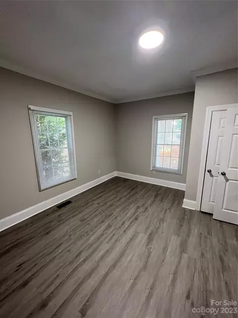 207 Flowe Ave, Kannapolis, NC 28083 photo 3