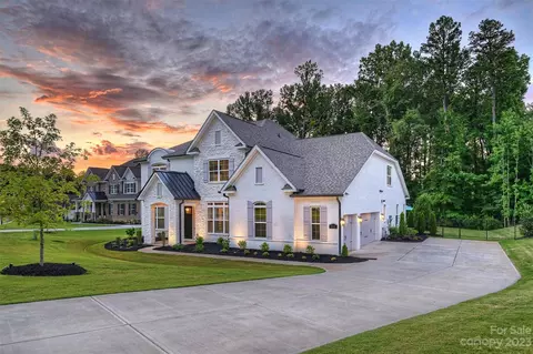 2212 Loire Valley Dr, Indian Land, SC 29707