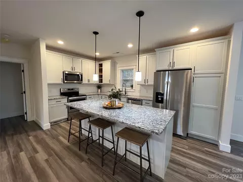 152 Cascade Ridge Rd, Fairview, NC 28730 photo 8
