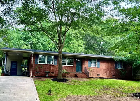 410 Chester St, Lancaster, SC 29720