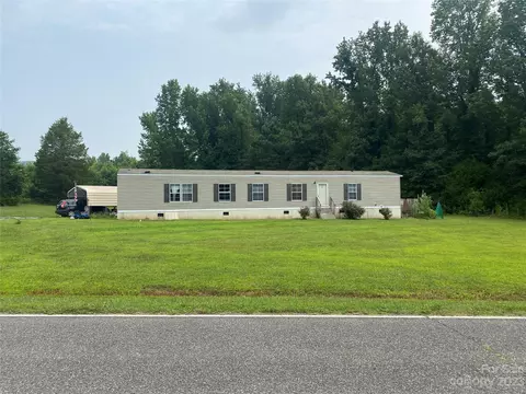 121 Poe Rd, Lawndale, NC 28090