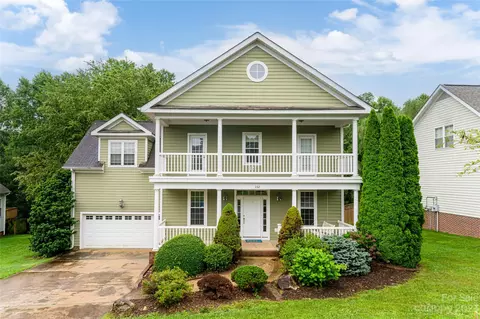 132 Carolina Bluebird Loop, Arden, NC 28704