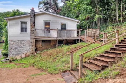 9 Alzena Rd, Sylva, NC 28779 photo 3