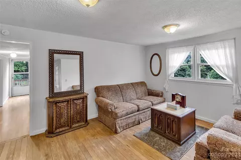 9 Alzena Rd, Sylva, NC 28779 photo 9