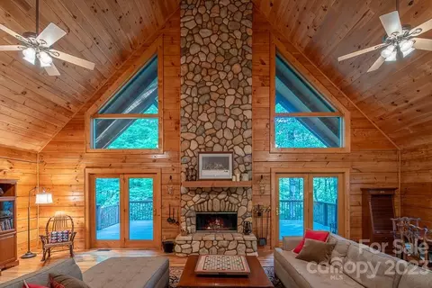 312 Blueberry Ln, Boone, NC 28607 photo 9