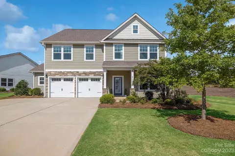 2731 Watergarden St, York, SC 29745