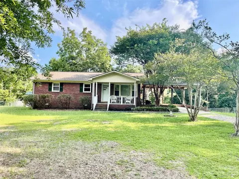 15554 Highway 200 Hwy, Great Falls, SC 29055