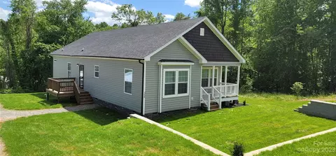 368 Carolina Ave #7, Marion, NC 28752