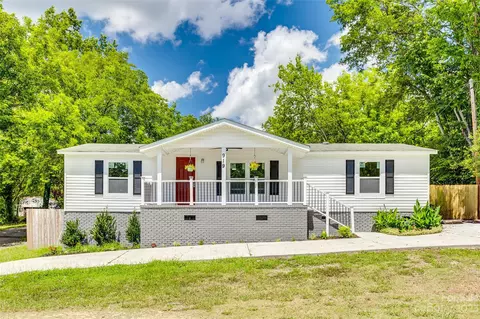 919 Delancey St, Lancaster, SC 29720