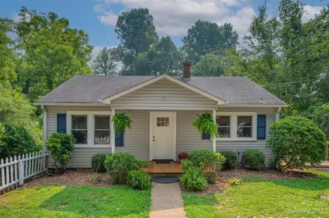 88 Grady Ave, Tryon, NC 28782 photo 2