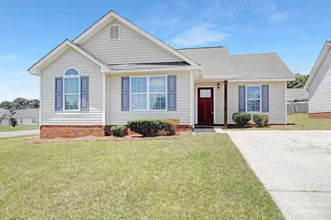4403 Lothar Ridge Ln, Charlotte, NC 28216