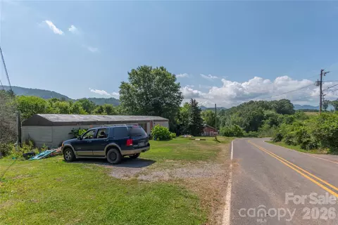 Scruggs Circle, Canton, NC 28716