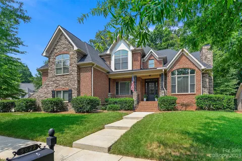 3622 Mcpherson St, Waxhaw, NC 28173