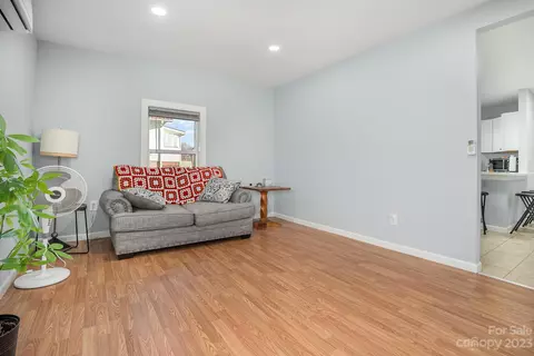 615 E St, Newton, NC 28658 photo 11