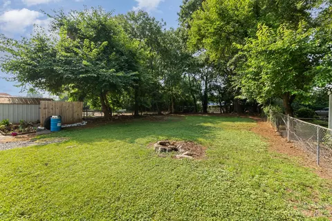 615 E St, Newton, NC 28658 photo 28