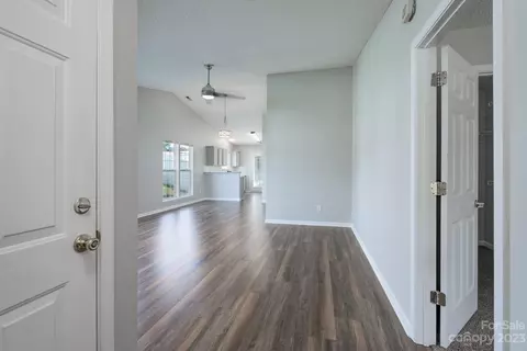 2001 Salmon River Dr, Monroe, NC 28110 photo 3