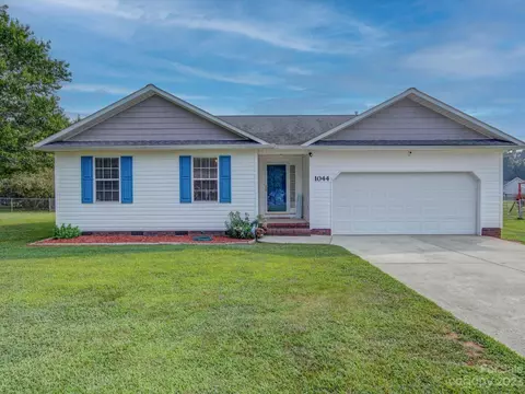 1044 Canoby Ct, Woodleaf, NC 27054