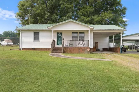 2190 Shuford Rd, Lincolnton, NC 28092