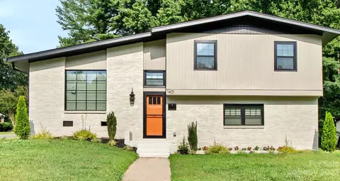 1401 Plumstead Rd, Charlotte, NC 28216