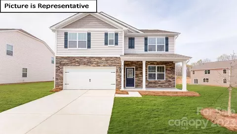 3729 Stanley Creek Dr, Mount Holly, NC 28120