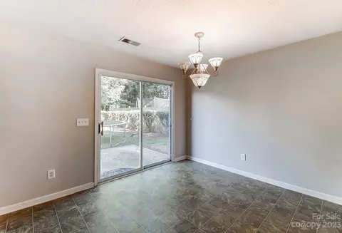 503 River View Dr, Lowell, NC 28098 photo 13
