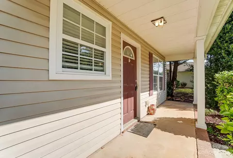 503 River View Dr, Lowell, NC 28098 photo 3