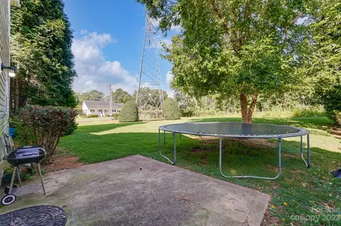 503 River View Dr, Lowell, NC 28098 photo 36