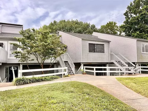 1050 21st Nw 15 Ave NW #15, Hickory, NC 28601