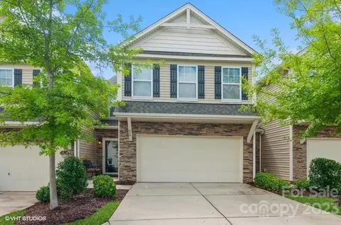 934 Summerlake Dr, Fort Mill, SC 29715