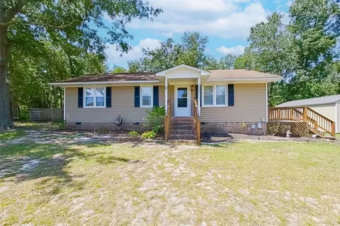 2605 Providence Rd, Cassatt, SC 29032