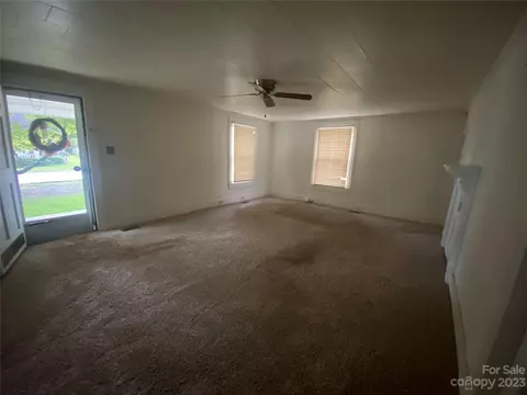 145 E 4th St, Kershaw, SC 29067 photo 5